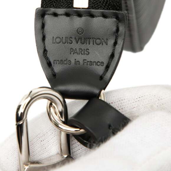 Louis Vuitton Epi Pochette Accessoires Shoulder Bag/Accessory Pouch 2-Way M40... - Picture 5 of 6